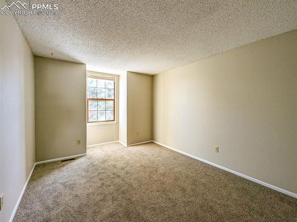 colorado-springs-colorado-13570317 picture