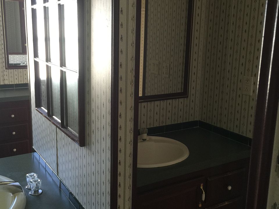 1st image of 37993 Falcon Wood Dr