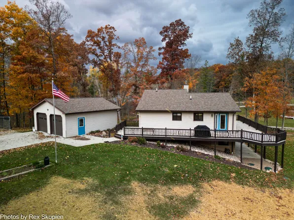 8980 E 128th St, Sand Lake, MI 49343