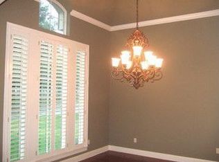 4801 Ridgeview Dr, Waco, TX 76710