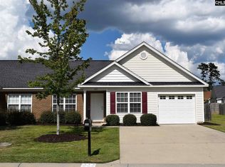 222 Crickhollow Cir, Lexington, SC 29073