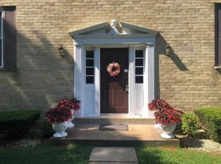 10100 Puttington Dr APT D, Saint Louis, MO 63123