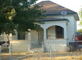 510 E 10th St, Hanford, CA 93230