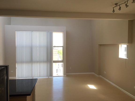 3rd image of 101 Market St Unit 407