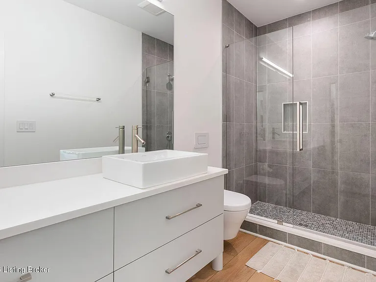 14201 Reserve Cv — Photo 52