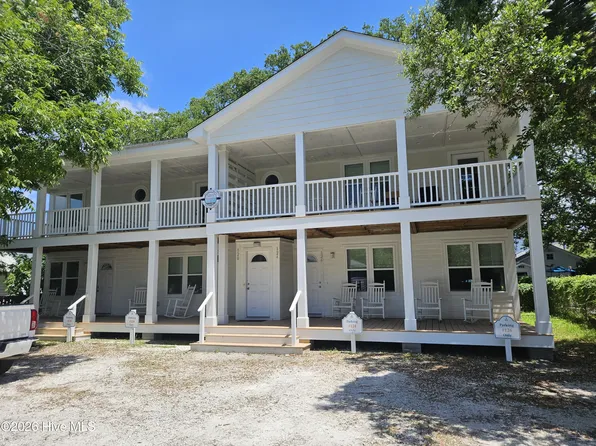 124 Sunset Ln, Beaufort, NC 28516
