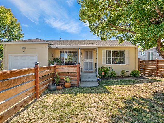3rd image of 809 Lassen Street