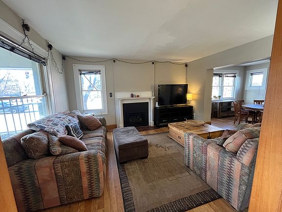 4th image of 101 E 2nd Ave #1