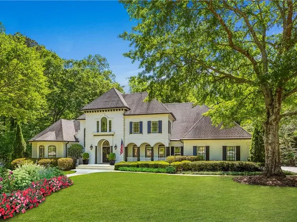 740 Conway Glen Dr NW, Atlanta, GA 30327