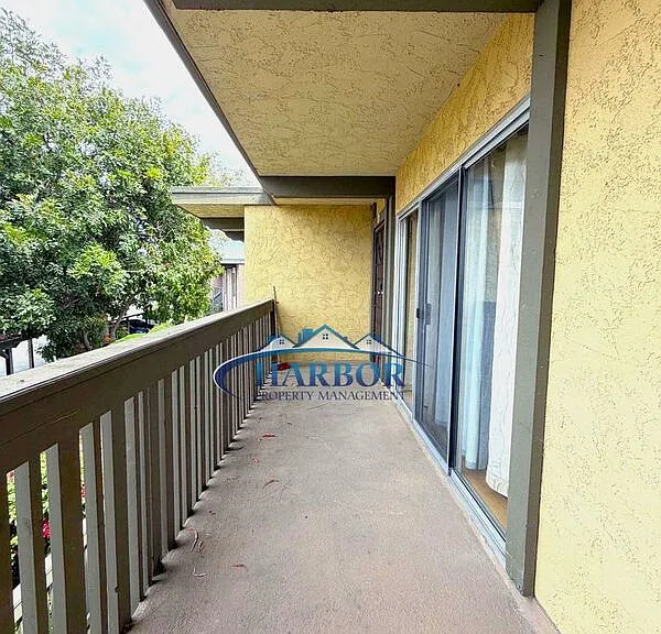 23308 Marigold Ave #V-201 — Photo 4