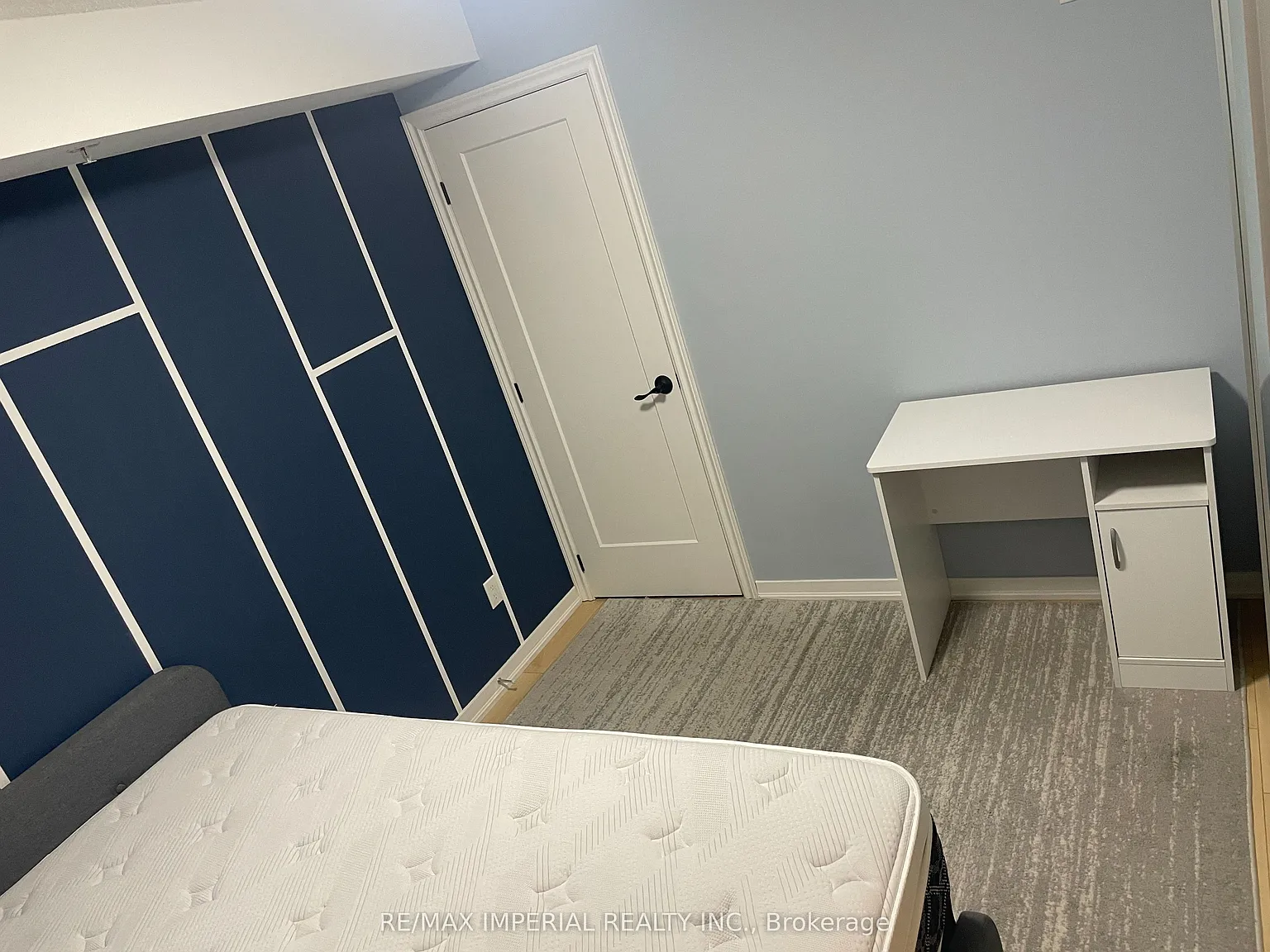 2 bed, $1,200 — Photo 2