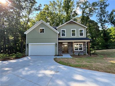 224 Longwood Dr, Winston Salem, NC, 27104