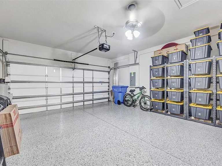 5886 Timberdale Ave — Photo 37