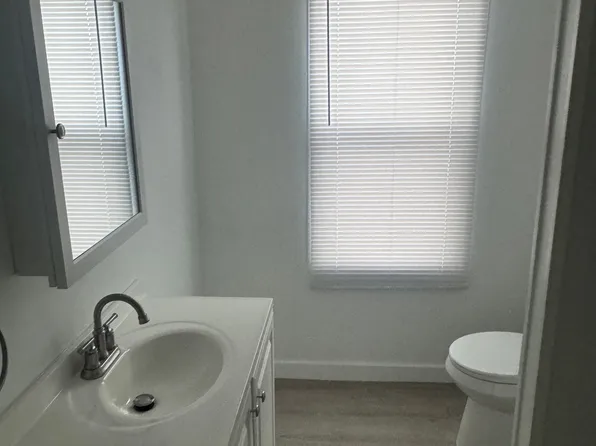 250 Seneca St, Pittsburgh, PA 15219