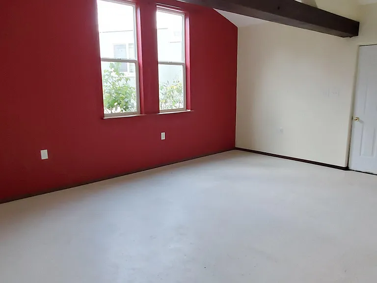 Man Cave/Shop/Gaming Cave connected to the garage