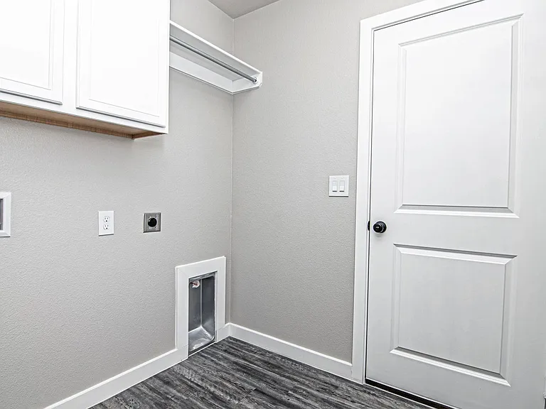 6733 Blue Sky St — Photo 17