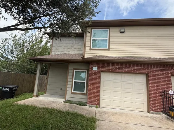 8111 Sealey St #A, Houston, TX 77088