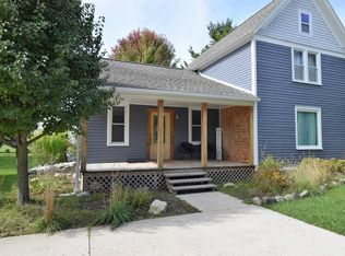 8623 Mercer Rd, Charlevoix, MI 49720