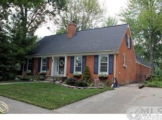 392 W Woodland St, Ferndale, MI 48220