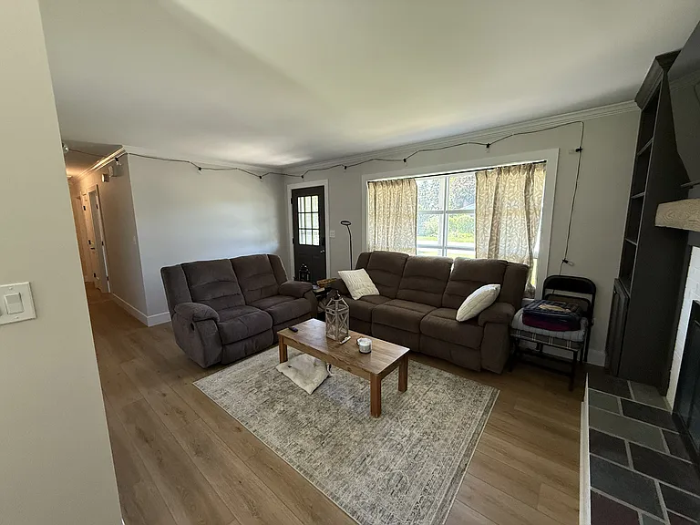 2207 Boxwood Ln — Photo 16