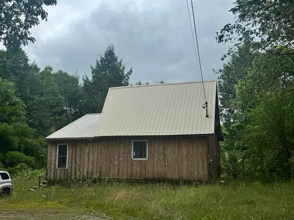 115 Sawyer Road, Plymouth, ME 04969