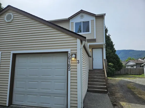 39185 SE Epsilon St #3, Snoqualmie, WA 98065