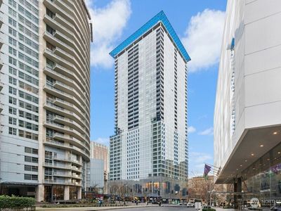 737 Olive Way #2200, Seattle, WA, 98101