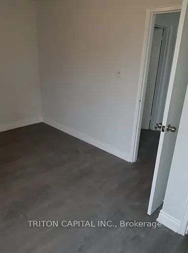 7 Osler Ct #305 — Photo 11