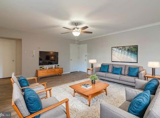 383 Lakeside Rd APT 104, Ardmore, PA 19003