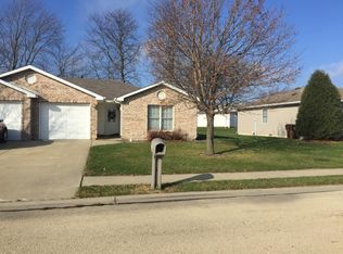 249 S McGuire Dr, Manteno, IL 60950