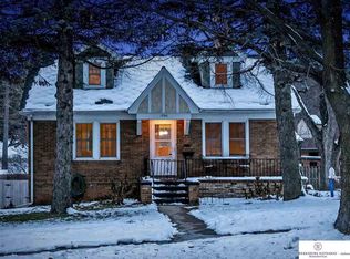 1700 N 50th St, Omaha, NE 68104