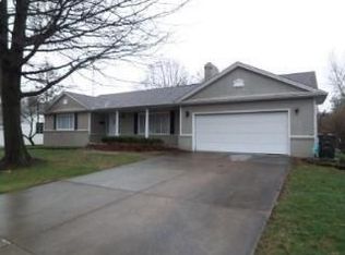 1998 Brookshire Rd, Akron, OH 44313