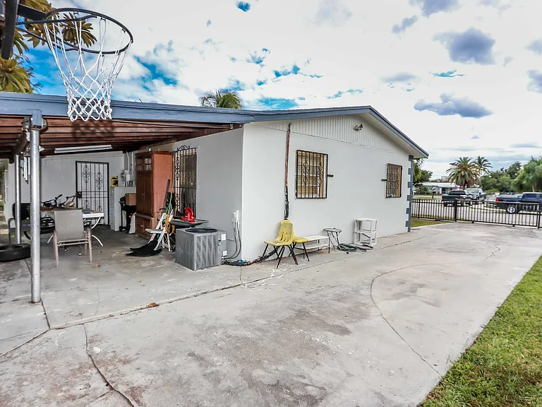 15501 SW 307th St — Photo 18