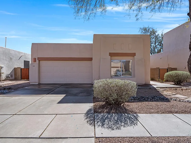 E Desert Lavender Pl — Photo 2