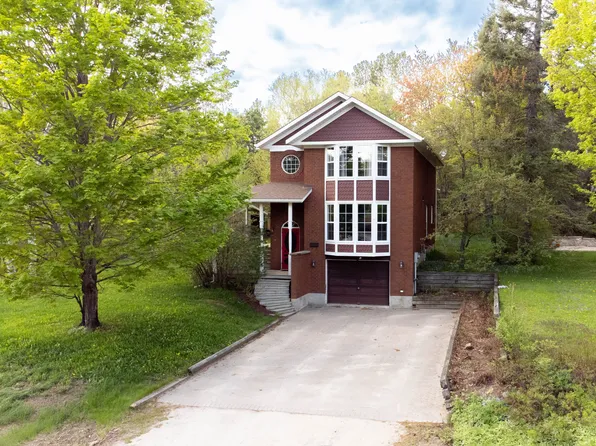 21 Birchwood Dr, Sundridge, ON P0A 1Z0