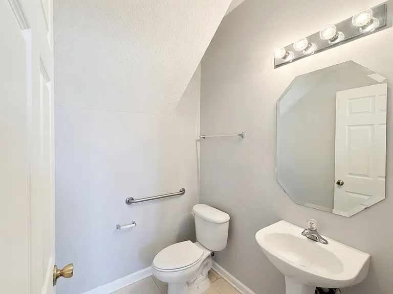 12301 Kernan Forest Blvd #904 — Photo 17