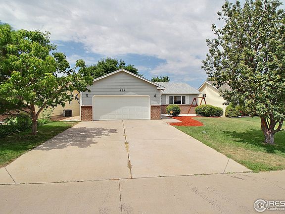 2nd image of 125 49th Avenue Pl