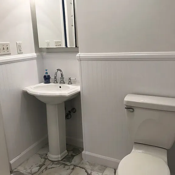 677 Quincy Shore Dr — Photo 14