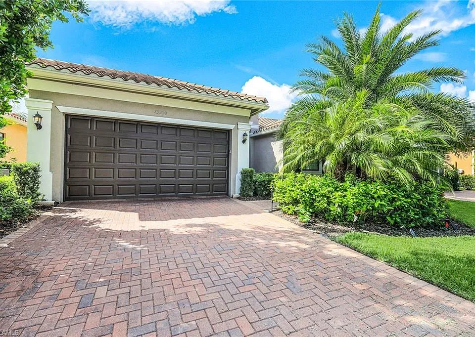 13350 Coronado Dr