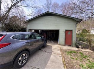 4901 Winding Oak Dr, Knoxville, TN 37918