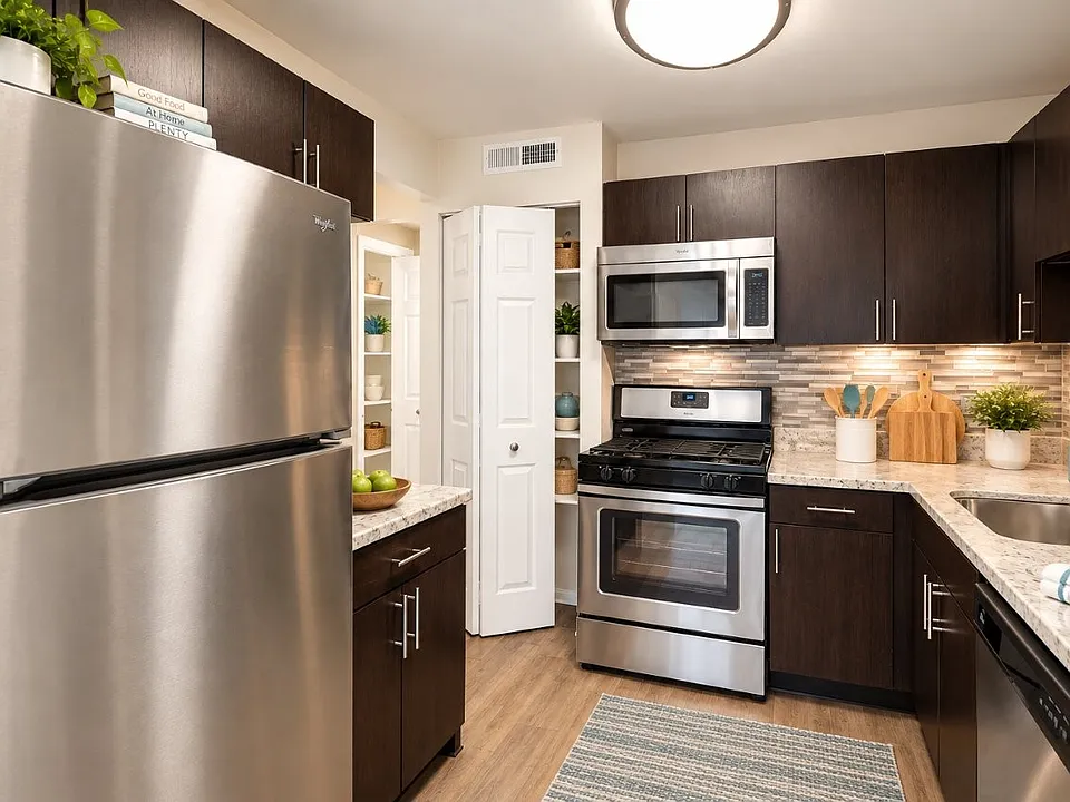 East Meadow Apartment Homes