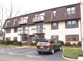 122 Orlando St UNIT 122, Edison, NJ 08817