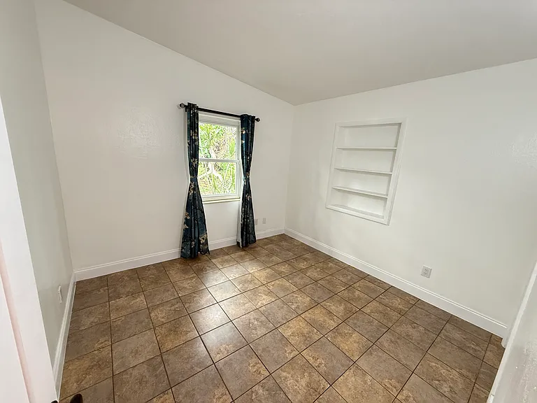 4394 Pompano Dr SE — Photo 21