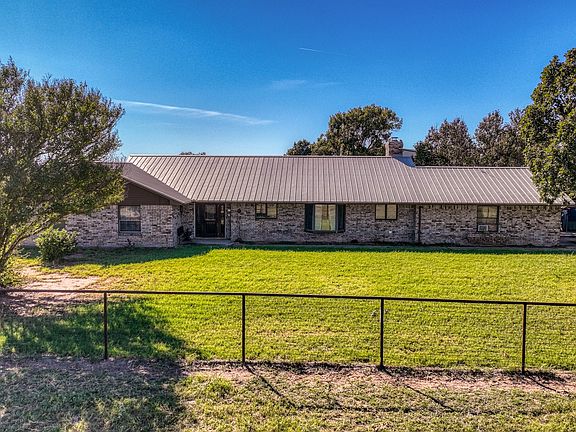 2nd image of 1003 Lamkin Rd