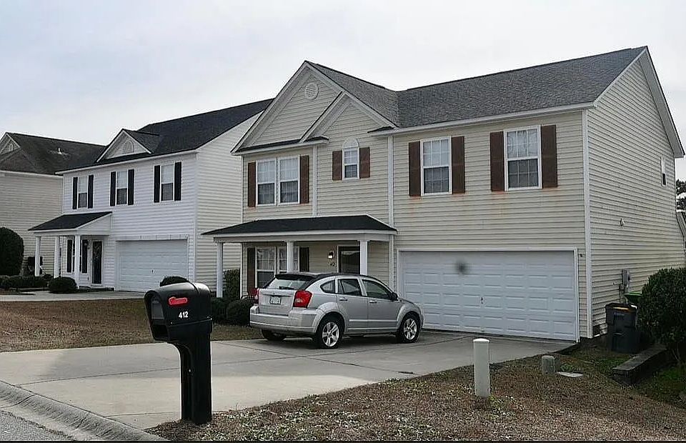 1st image of 412 Cape Jasmine Way