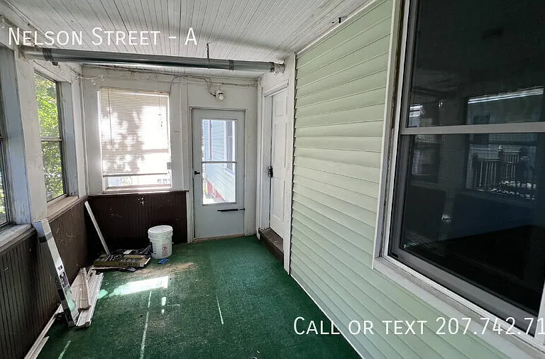 29 Nelson St #A — Photo 10