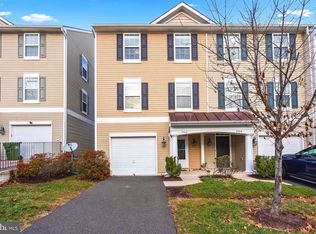 2910 Truffle Oak Pl, Woodbridge, VA 22191