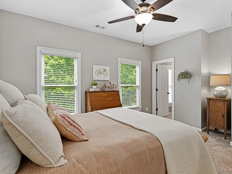1651 Ridenour Pkwy NW — Photo 17