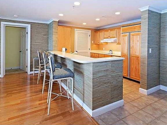 5th image of 4648 Southwinds Dr