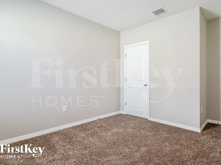 36048 Carriage Pine Ct — Photo 12